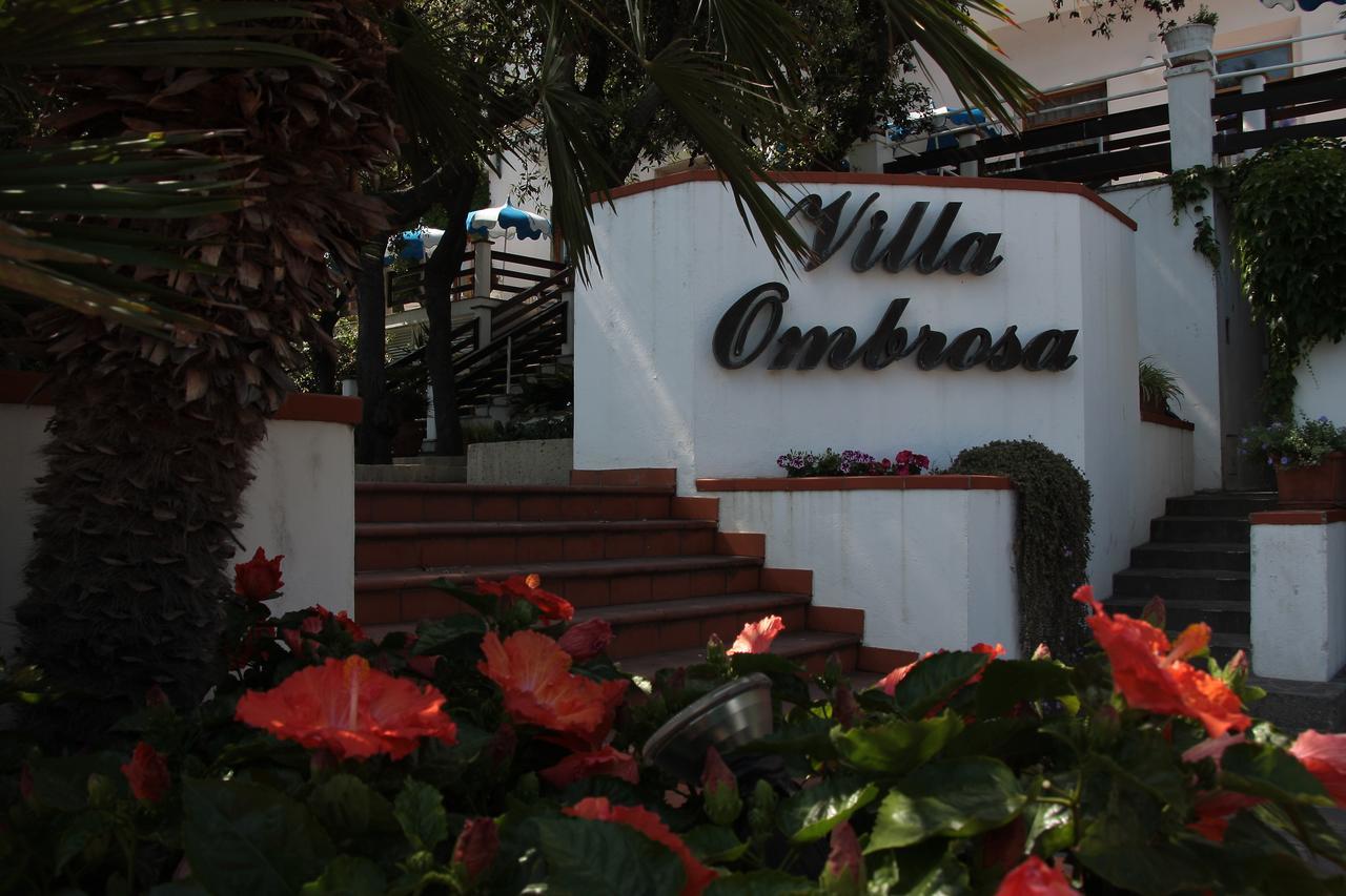 Hotel Villa Ombrosa Portoferraio Cameră foto